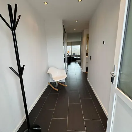 Apartment 4 Personer - Henne