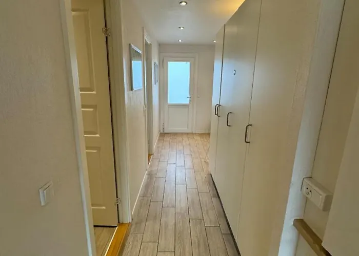 4 Personer - Henne דירה *