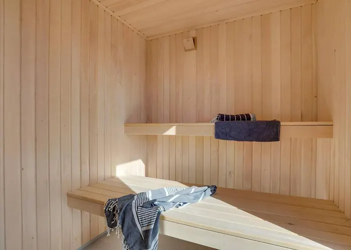 4 Personer - Henne דירה *